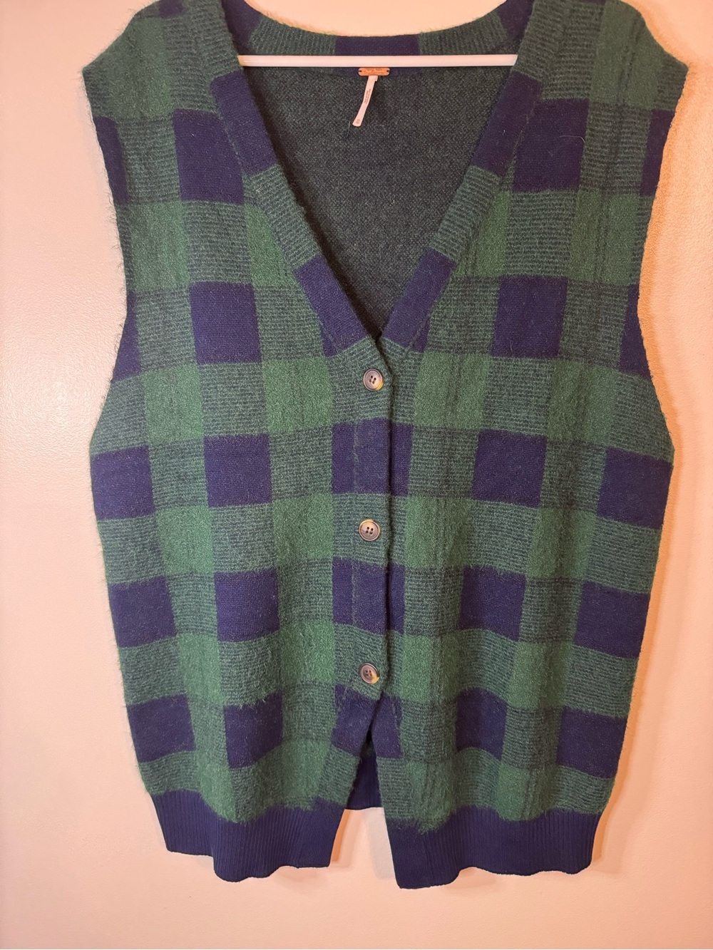Free People v-neck green and navy blue plaid button front sweater vest Size XL